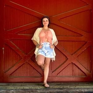 Meet your Posher, Lee